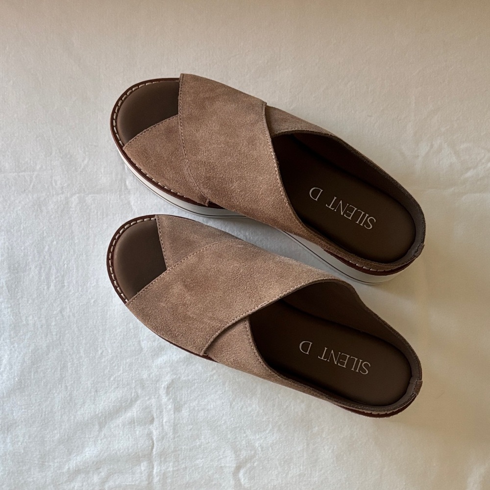 Silent D Women's Tan Platform Slides - image 2